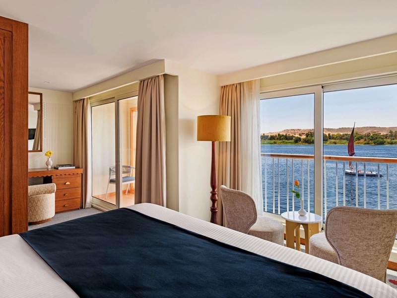 Luxury Suite